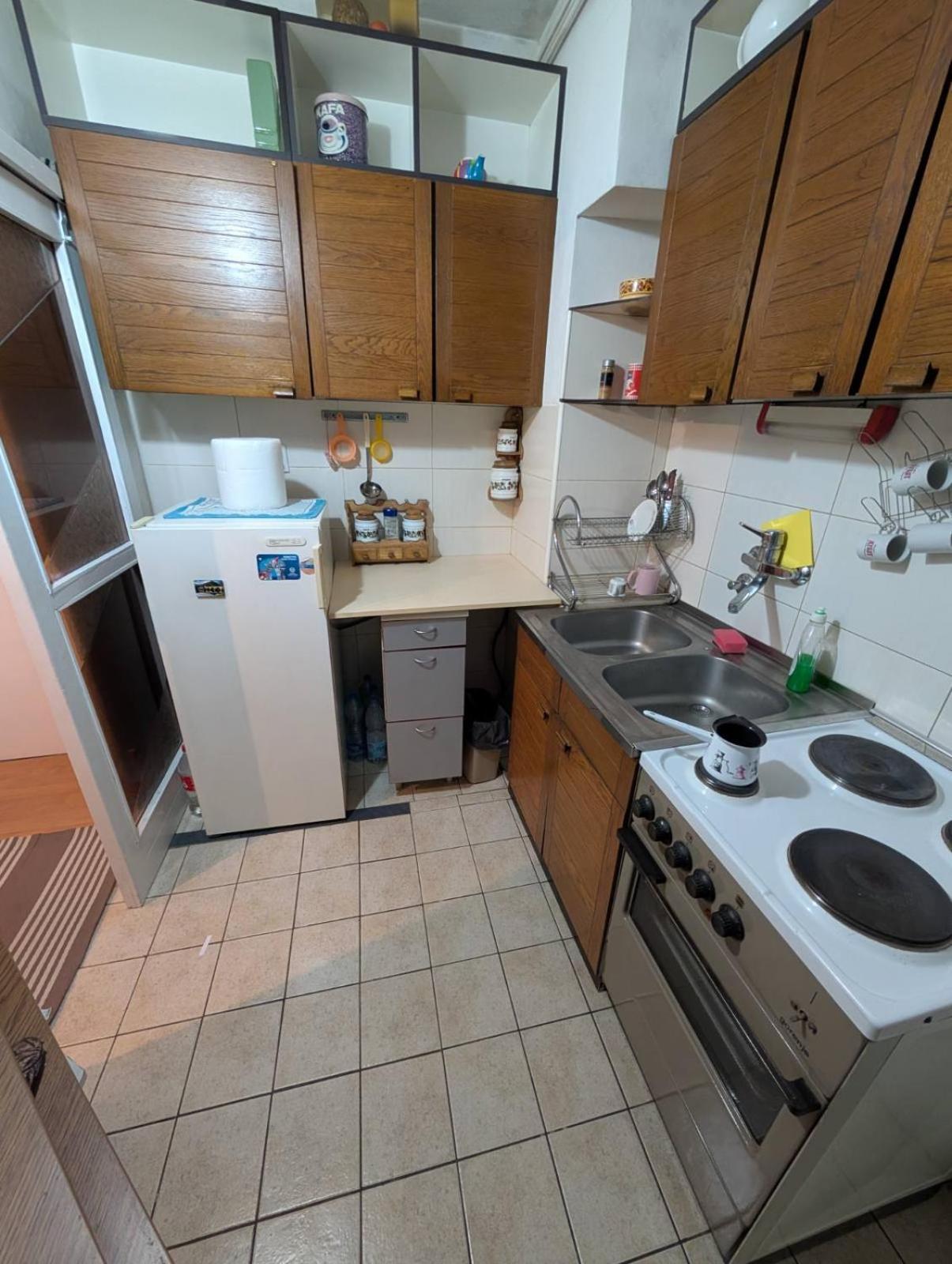 Stan Uzice Apartamento Exterior foto